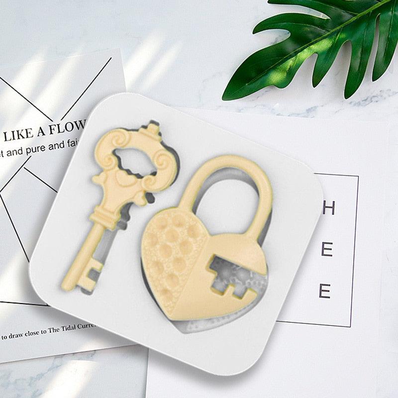Loving Heart Lock Key Silicone Mold For Chocolate Candy Cake Decoration Plaster Ornaments Fondant Mould Kitchenware Baking Heart Lock Key Silicone Mold