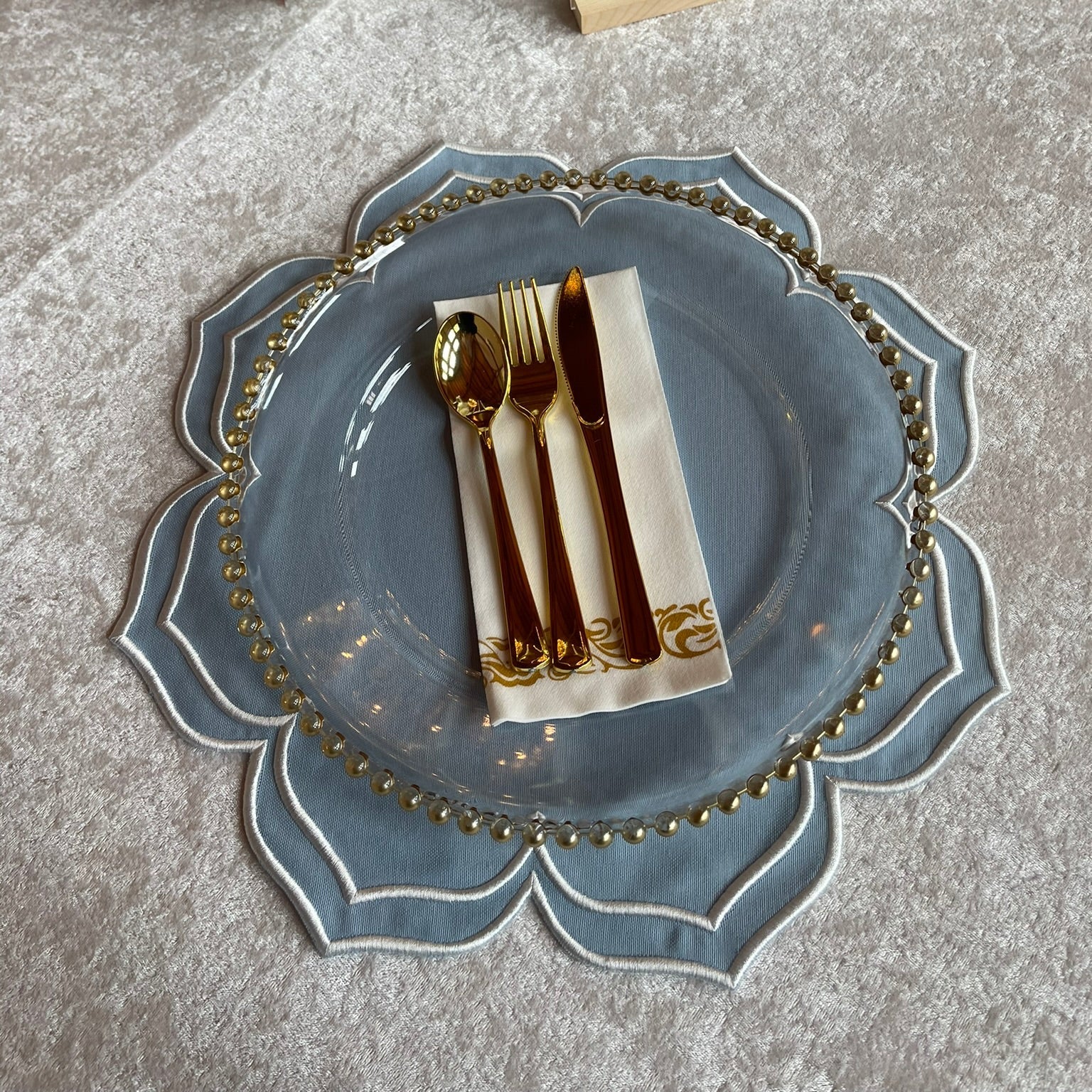 SPRING TABLE DECOR – LUMERA LIGHT BLUE WAVY EDGE FABRIC PLACEMAT