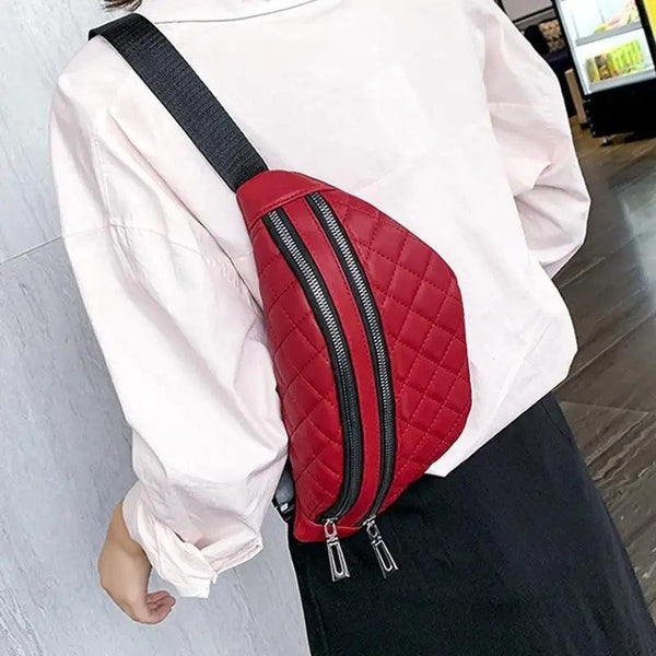 Luxury Black  PU Leather Fashion Women Waist Bag Waterproof Fanny Pack Beautiful Design Fanny Pack Cool Travel Waist Bag
