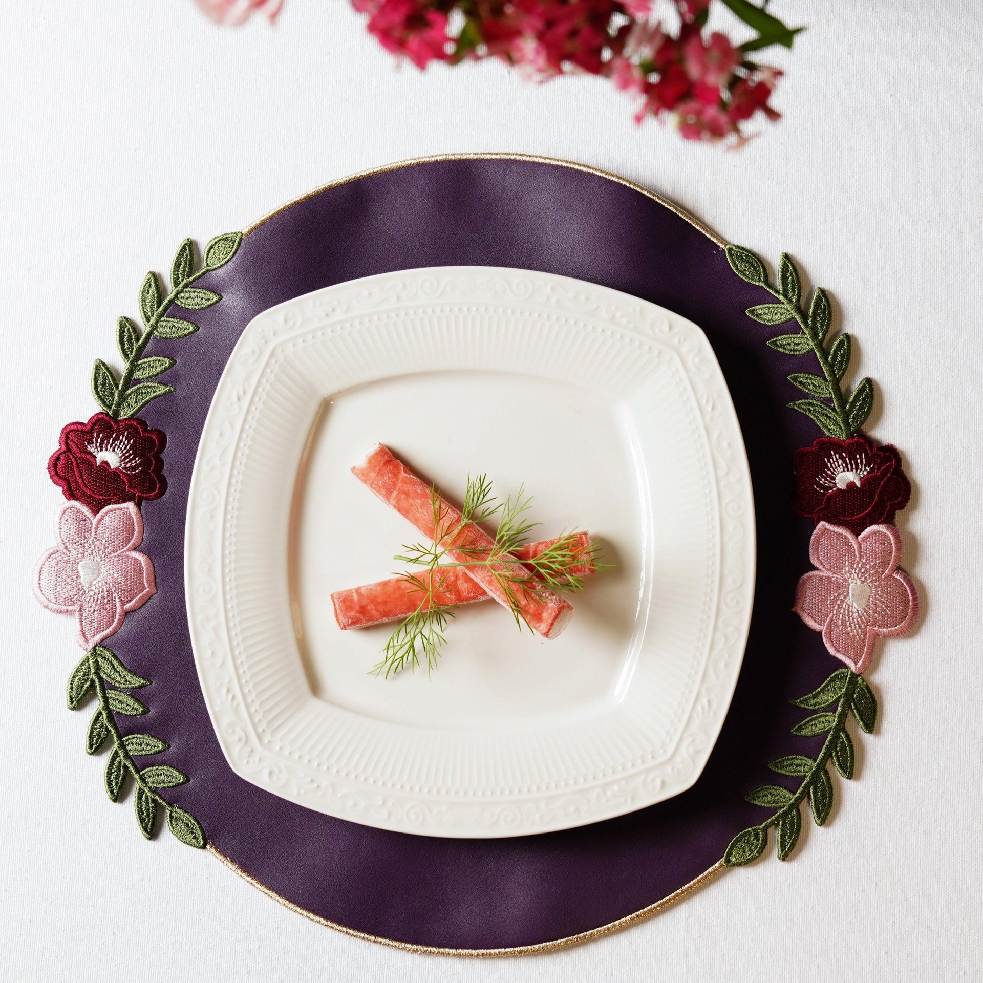 SPRING TABLE DECOR – JASMINE PURPLE ORANGE ROUND FAUX LEATHER PLACEMAT
