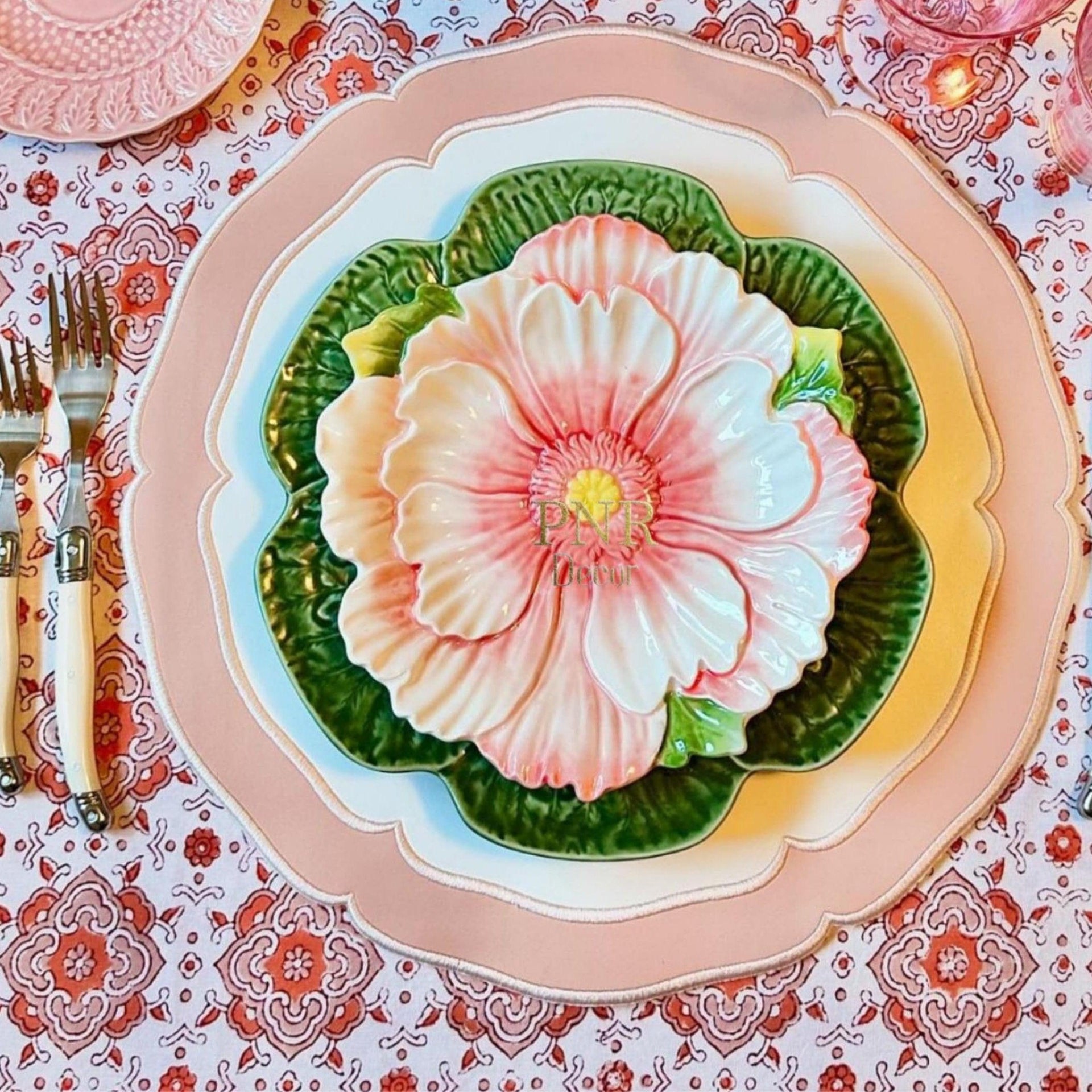 SPRING TABLE DECOR – CLARION WHITE & PINK FAUX LEATHER PLACEMAT