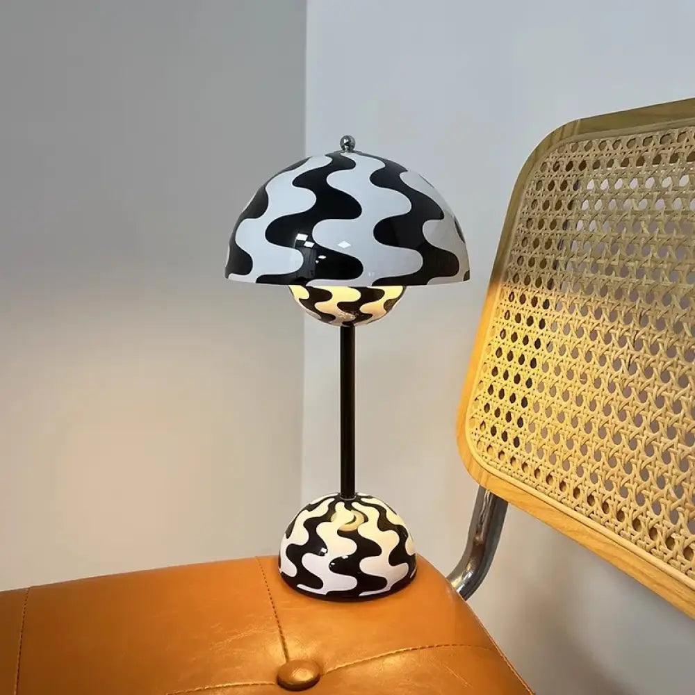 Lyra Nordic LED Desk Lamp | Modern Living Room Lighting