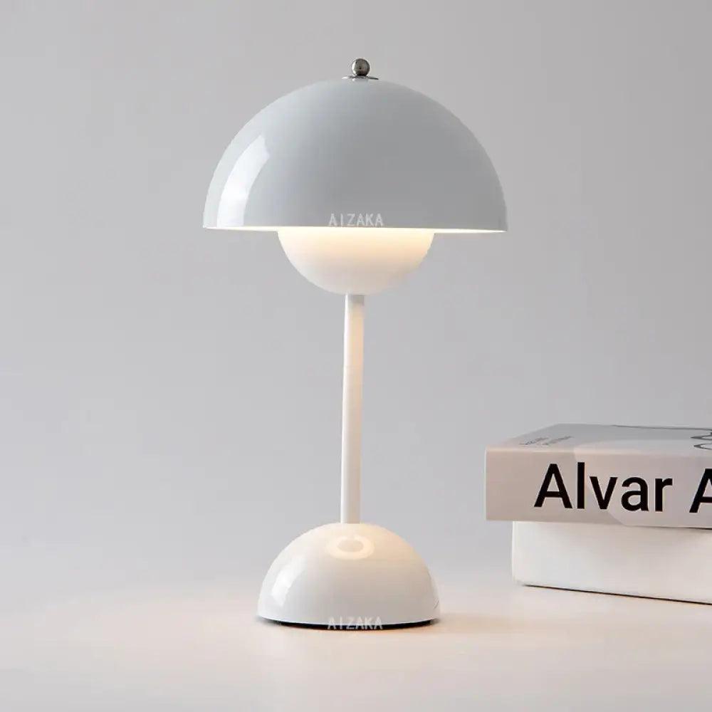 Lyra Nordic LED Desk Lamp | Modern Living Room Lighting