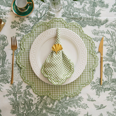 SPRING TABLE DECOR – MAGNOLIA GREEN GINGHAM SCALLOPED PLACEMAT & NAPKIN SET