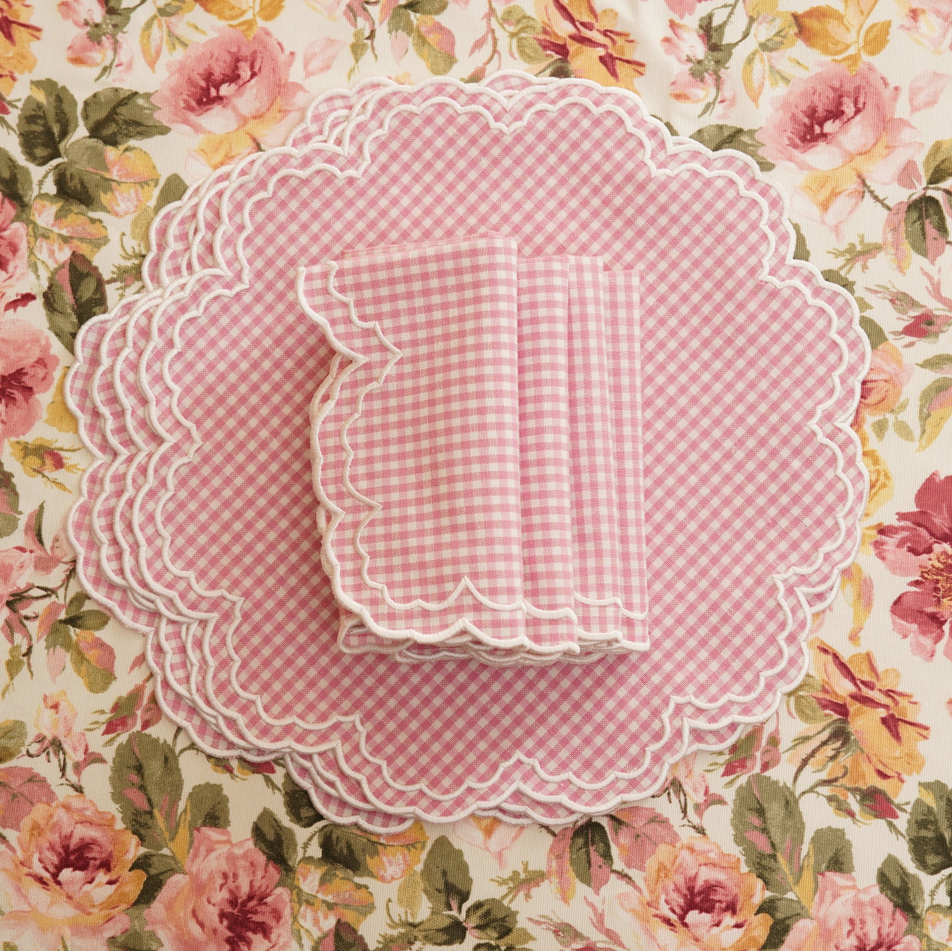 SPRING TABLE DECOR – MAGNOLIA PINK GINGHAM WHITE TRIM PLACEMAT & NAPKIN SET