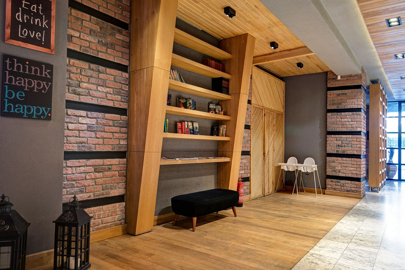 Granulbrick Red Manufactured Stone Handmade Brick Veneer - Livfloors Collection