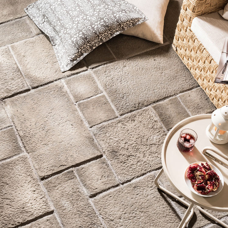 Sienna Ash Gray Manufactured Stone Pavers Pattern F01AS - Livfloors Collection