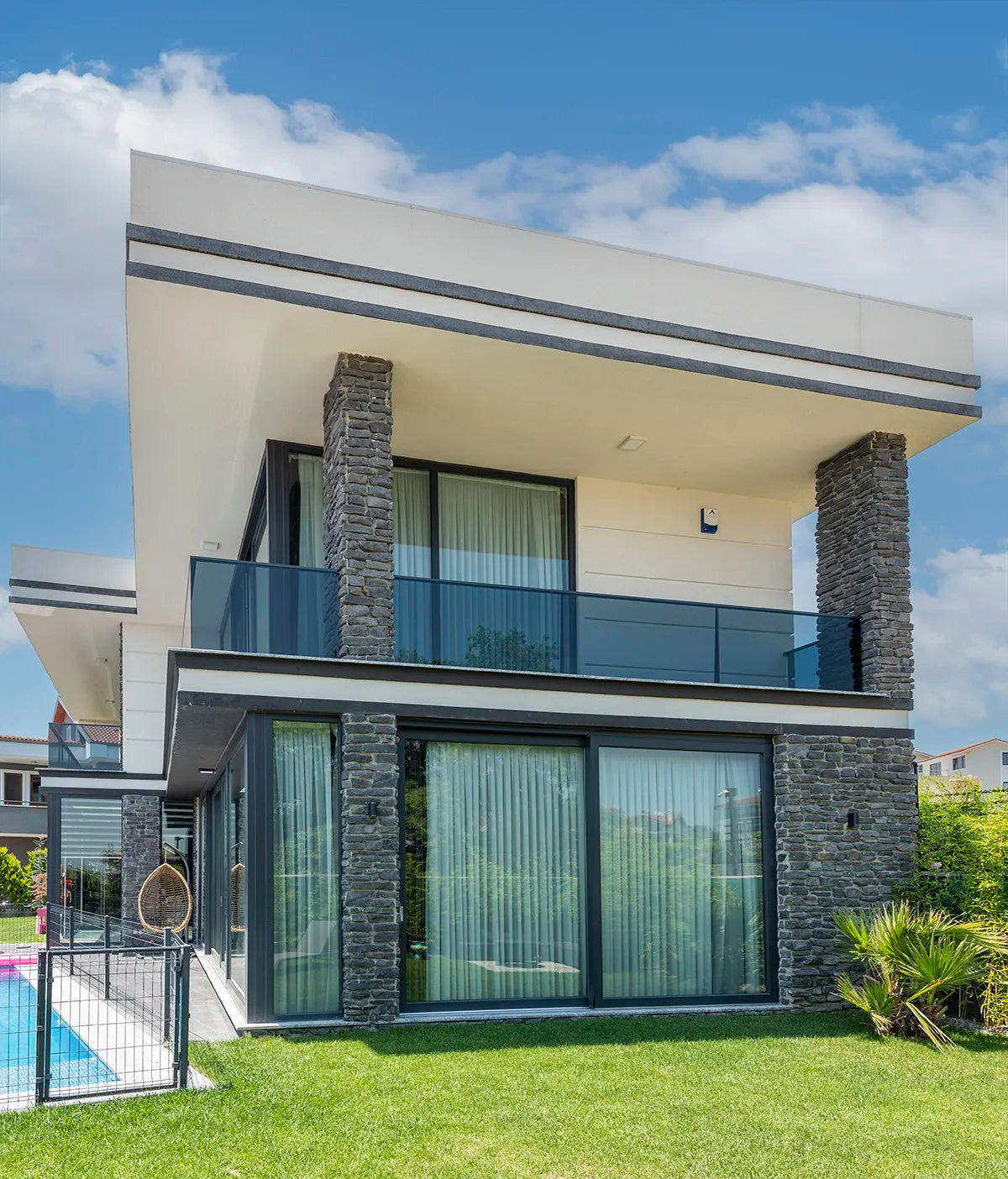 Cappadocia Anthracite Slate Look Manufactured Stone Handmade Veneer - Livfloors Collection