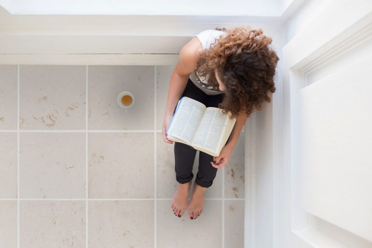 Mayra White Limestone Honed Floor and Wall Tile - Livfloors Collection