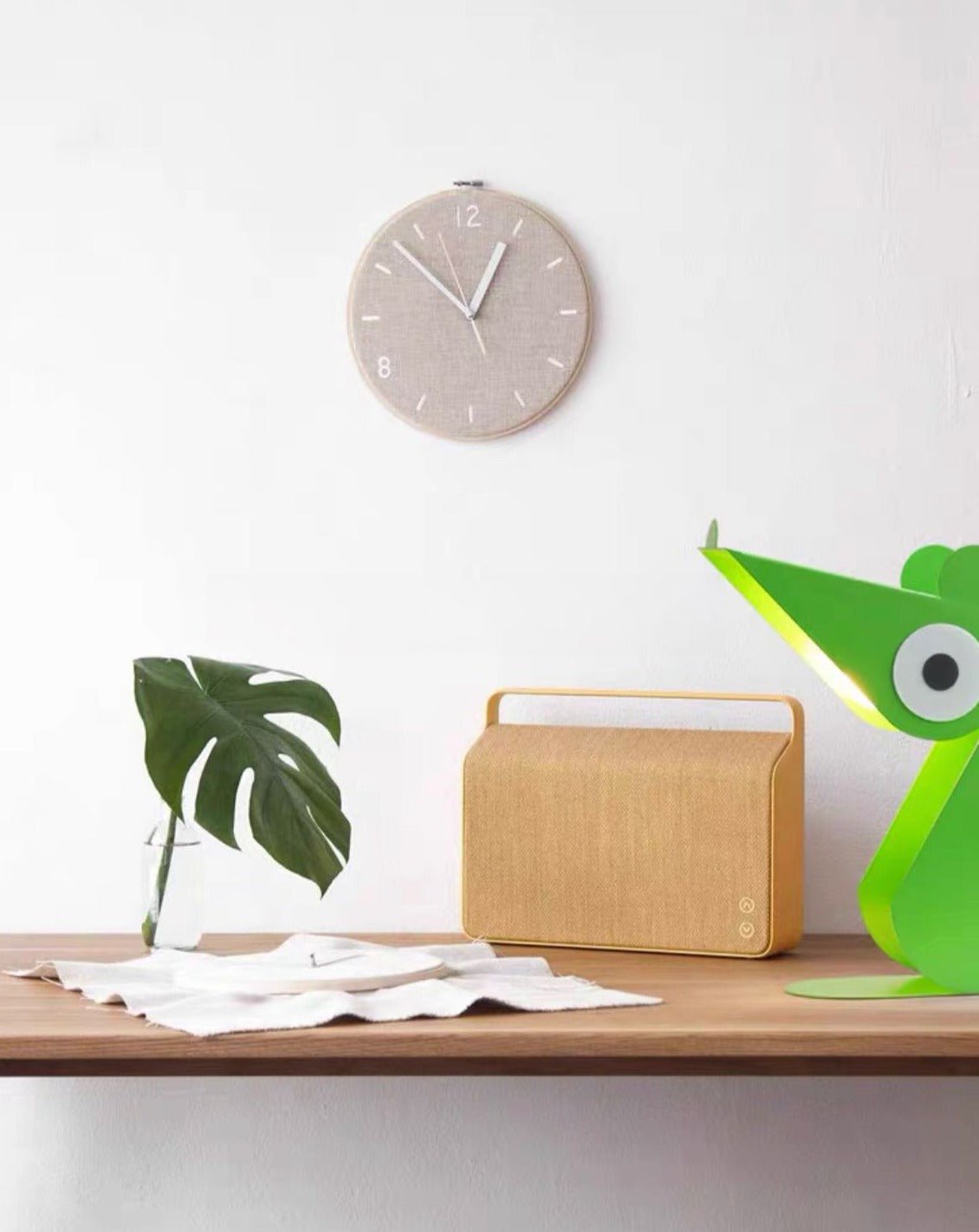 Whimsical Eclectic Memphis Mouse Table Lamp for Study - Full Spectrum Eye Protection Decorative Desk Lamp