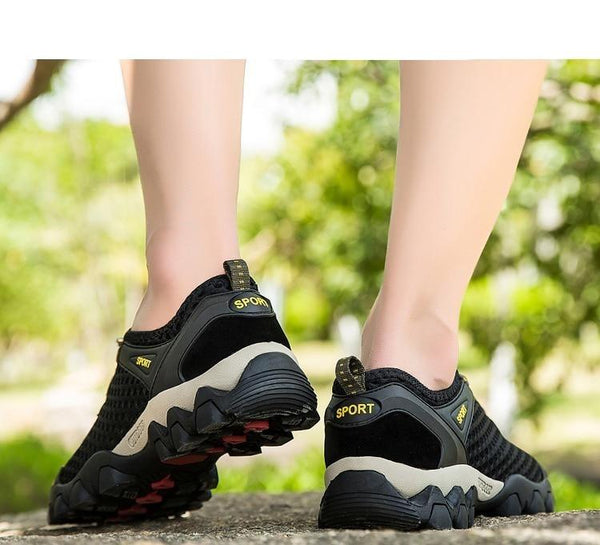 Men's Non-Slip Hiking Climbing Water Sports Shoes Beach Barefoot Surfing Shoes Outdoor River Upstream Quick Dry Barefoot Beach Sneakers Swim Boating Fishing Yoga Gym