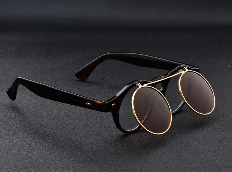 Men Vintage Flat Top Goggles Round Design Metal Retro Glasses For Men & Women Flip Up Sun Glasses New Colourful Fashionable Sunglasses For Men & Women
