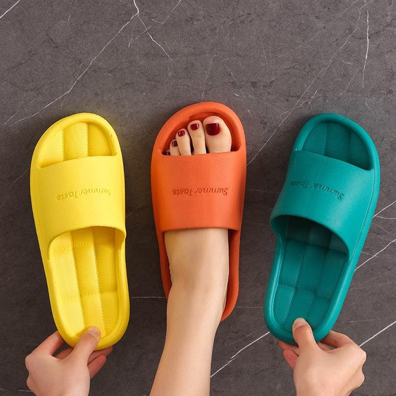 Mens Womens Non-Slip Bathroom Footwear Boys Girls Unisex Flip Flops Summer House Sandals Flat Shoes Non-Slip Soft Shower Spa Bath Pool Gym House Sandals