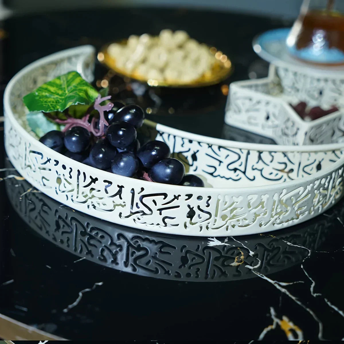 Metal Fruit Tray - Star Moon Iron Design