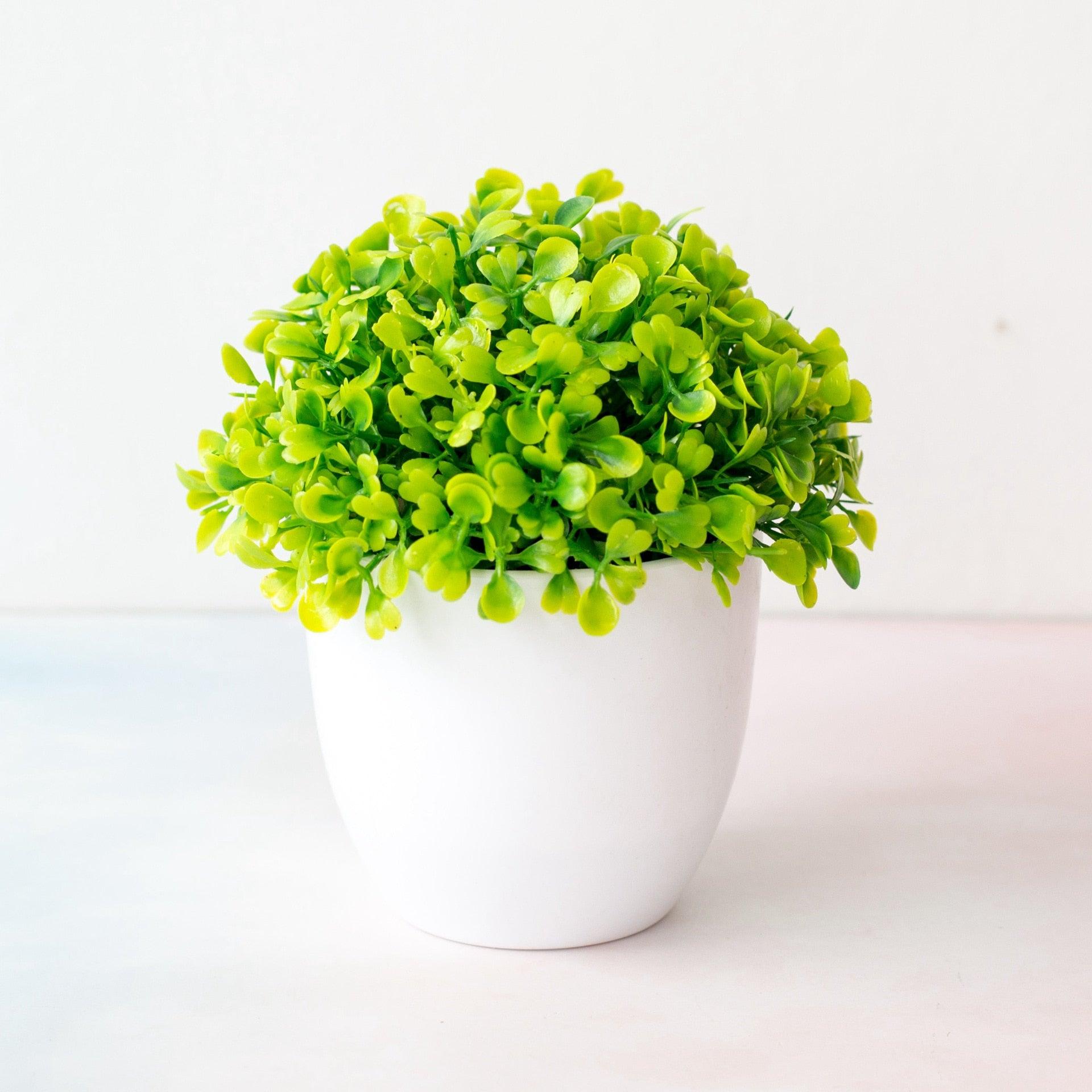 Mini Cute Artificial Bonsai Potted Plastic 15x16cm Friend's Gift Fake Decor  with Plastic Pots Fake Flowers Arrangements for Home Decoration