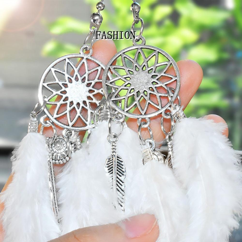 Mini Dream Catcher Car Pendant Wind Chimes Feather Decoration Home Decor Dream Catchers Car Handmade Hanging Charm Wind Chime Traditional White Feather Ornaments Wall Hanging Adornment Handmade Dreamcatcher Gifts