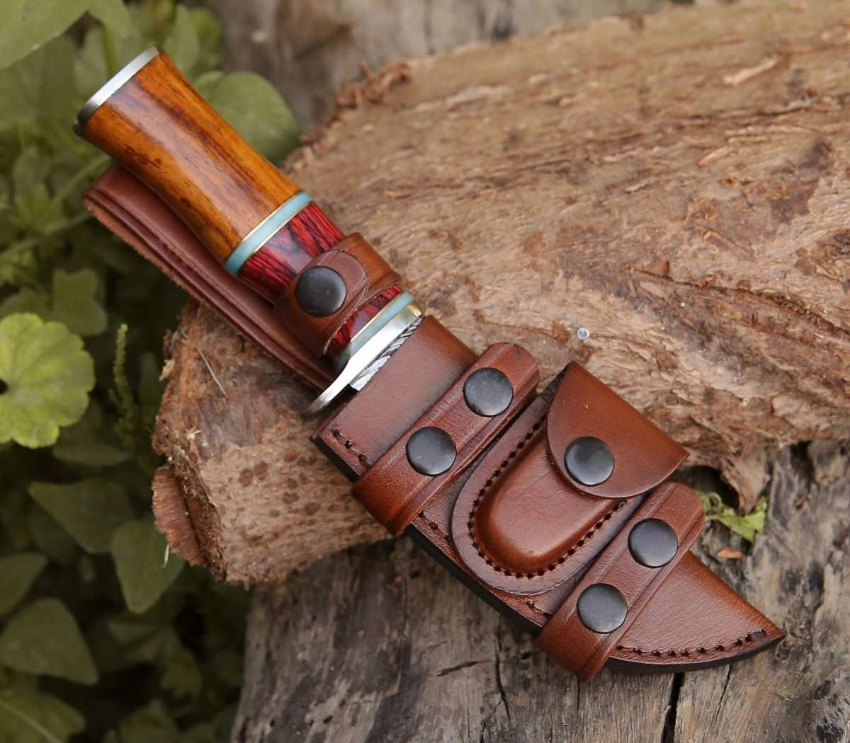 Mirage Damascus Hunting Knife with Rosewood Handle