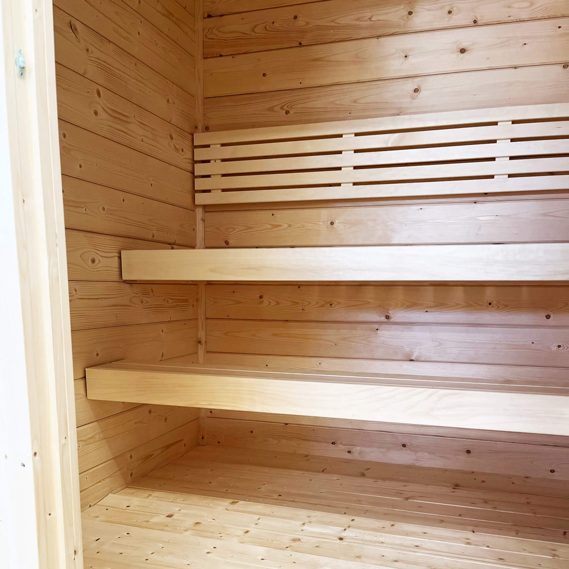 SaunaLife Model G2 4-Person Garden-Series Luxury Wooden Outdoor Home Sauna Kit [SL-MODELG2] (SAK84510)