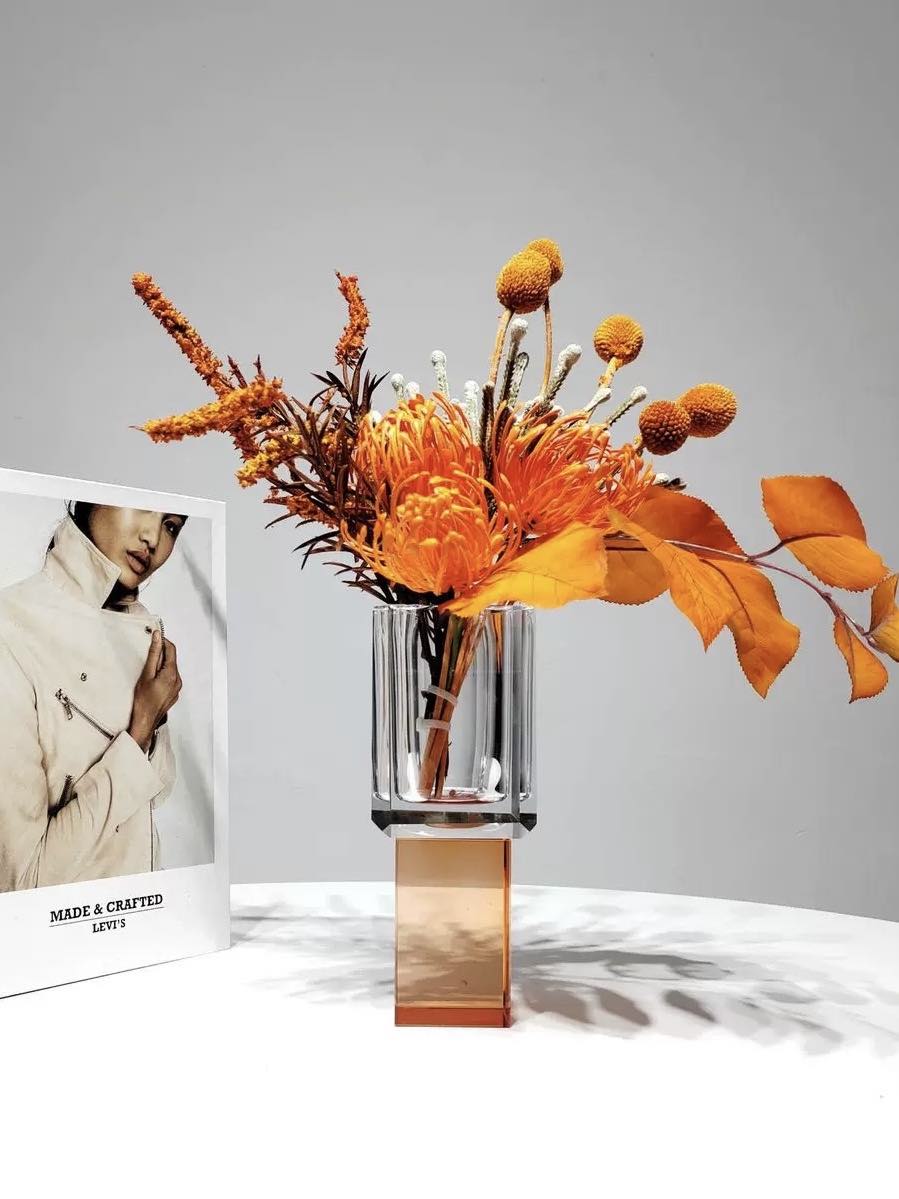 Modern Crystal Block Vase, Contemporary Table Setting Centrepieces