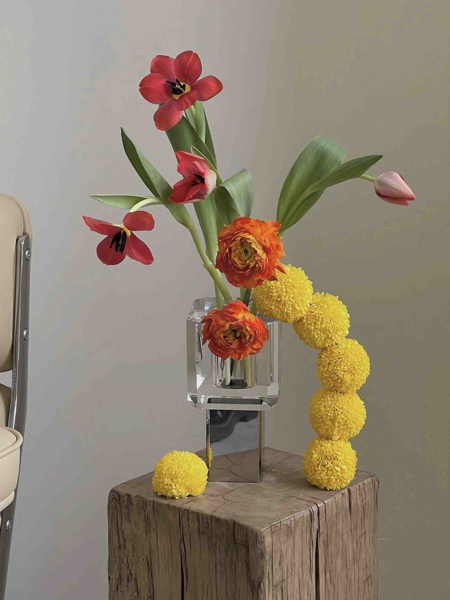 Modern Crystal Block Vase, Contemporary Table Setting Centrepieces