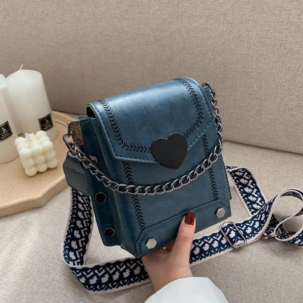 Modern Elegant Stunning Heart-Shaped Women's Bag Cute Studded Shoulder Bag For Women And Girls