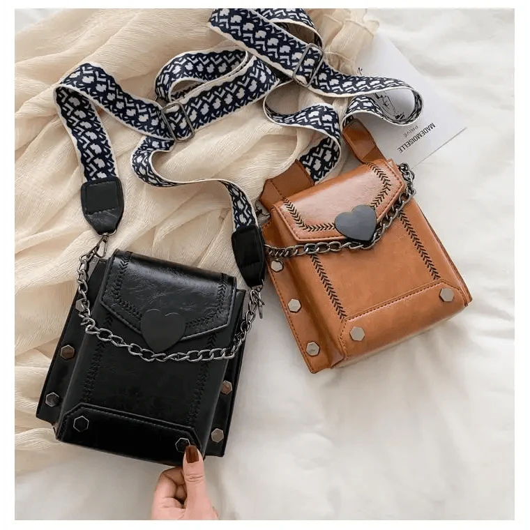 Modern Elegant Stunning Heart-Shaped Women's Bag Cute Studded Shoulder Bag For Women And Girls