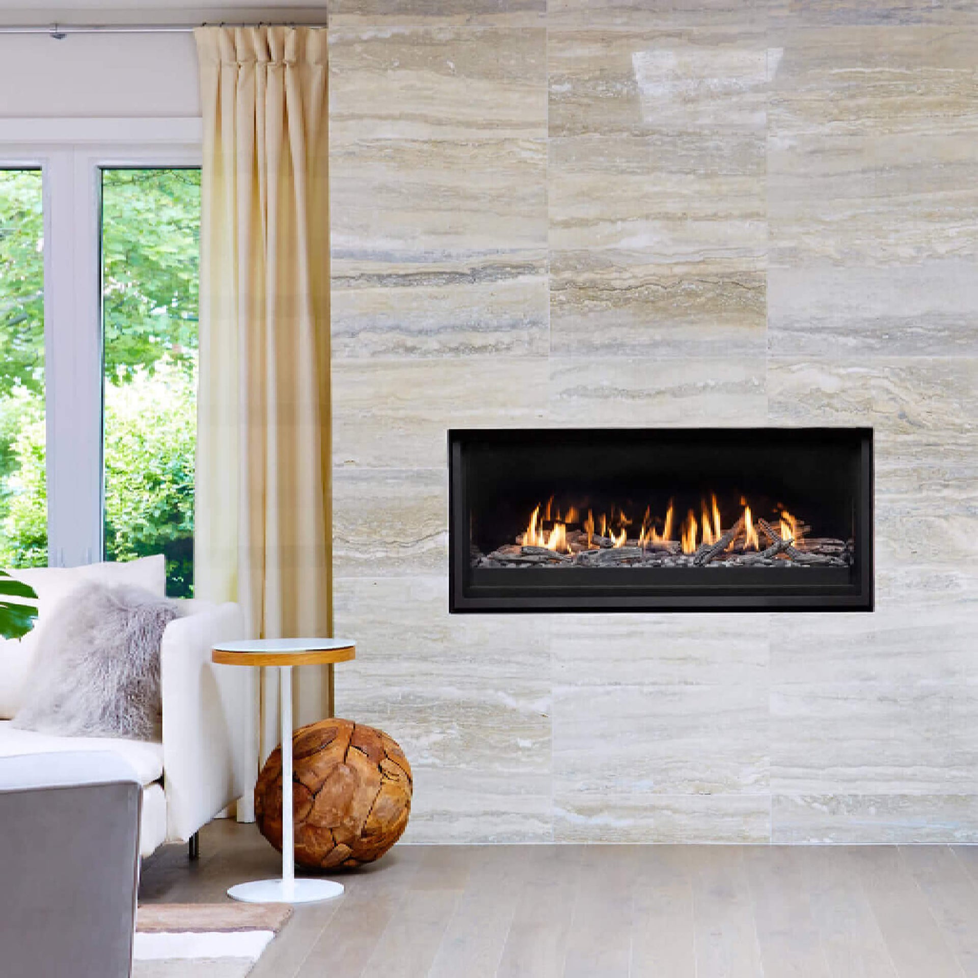 Montigo Phenom P52DF 40K BTU Full Load Direct Vent Natural Gas Fireplace [P52DFNI-2] (SAK76014)