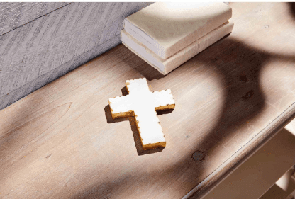Mud Pie Gold Edge Cross