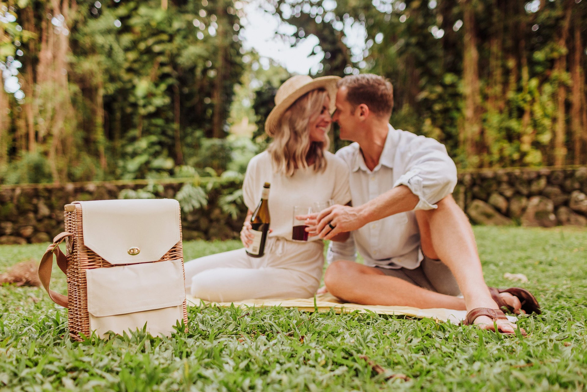 Corsica Wine & Cheese Picnic Basket