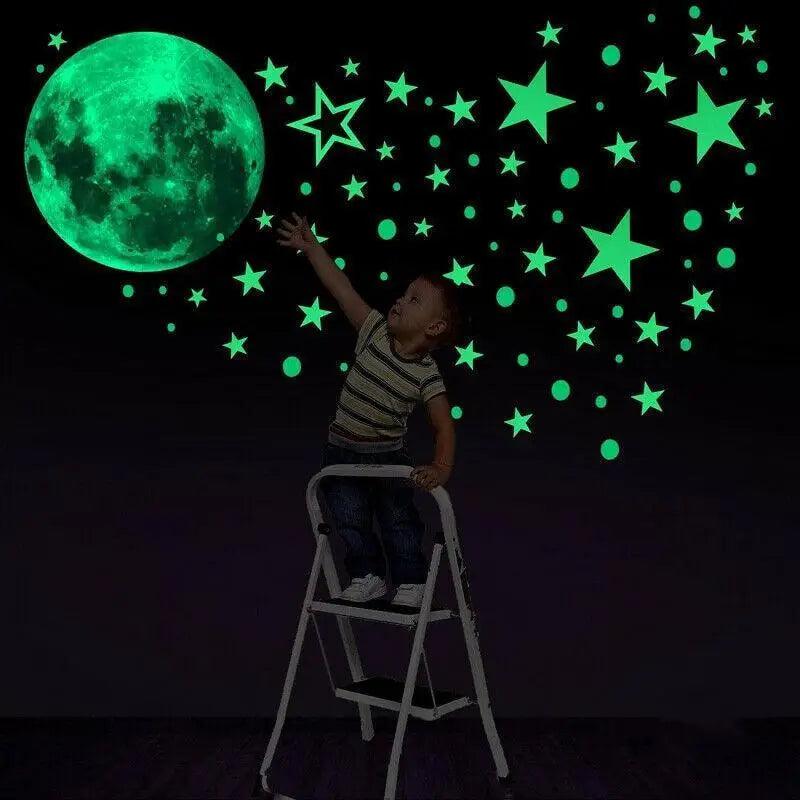 New Amazing Luminous Moon and Stars Wall Stickers for Kids Room Baby Nursery Home Decoration Wall Decals Glow in the Dark Bedroom Ceiling