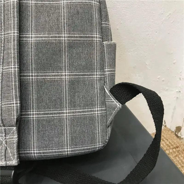 New Casual School Bag For Women And Girls Stylish Backpack Striped Book Packbags for Teenage