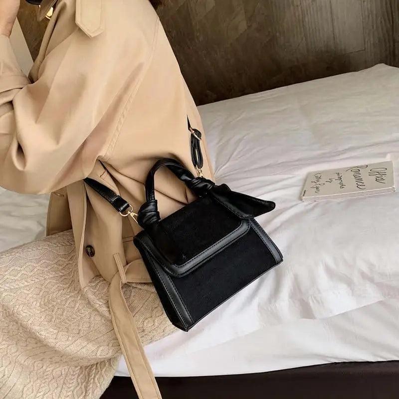 New Classic Women's Shoulder Bag ,Designer High Quality Leather, Messenger Bags And Fashionable Solid Color Buckle Luxury Handbags