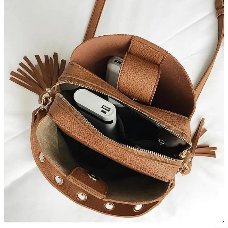 New Fashionable Scrub Women Bucket Bag Vintage Tassel Messenger Bag High Quality Shoulder Bag Simple Crossbody Bag For Females