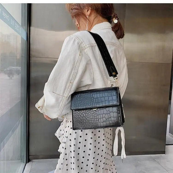 Female Flip Square Bag Leather Women's Designer Handbag Crocodile Pattern Shoulder Messenger Bags