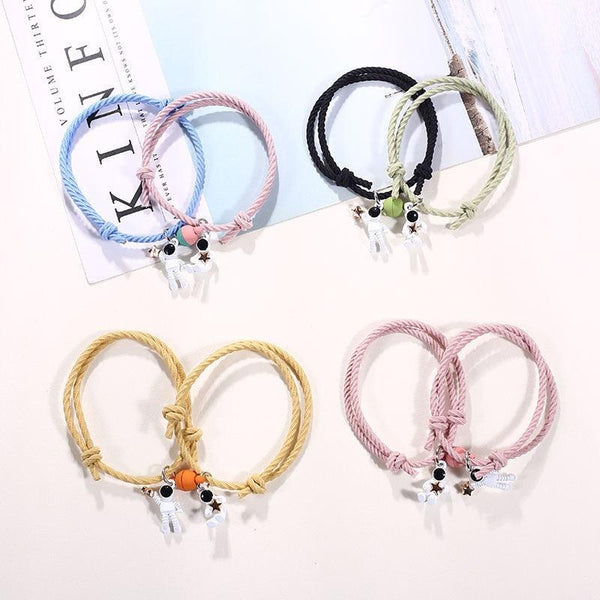 New Magnet Couple Bracelet Star Astronaut Paired Bracelet Attractive Fashion Star Magnetic Bracelets For Couples Jewelry Gifts Set For Couple Bestfriend Girlfriend Boyfriend Women Men