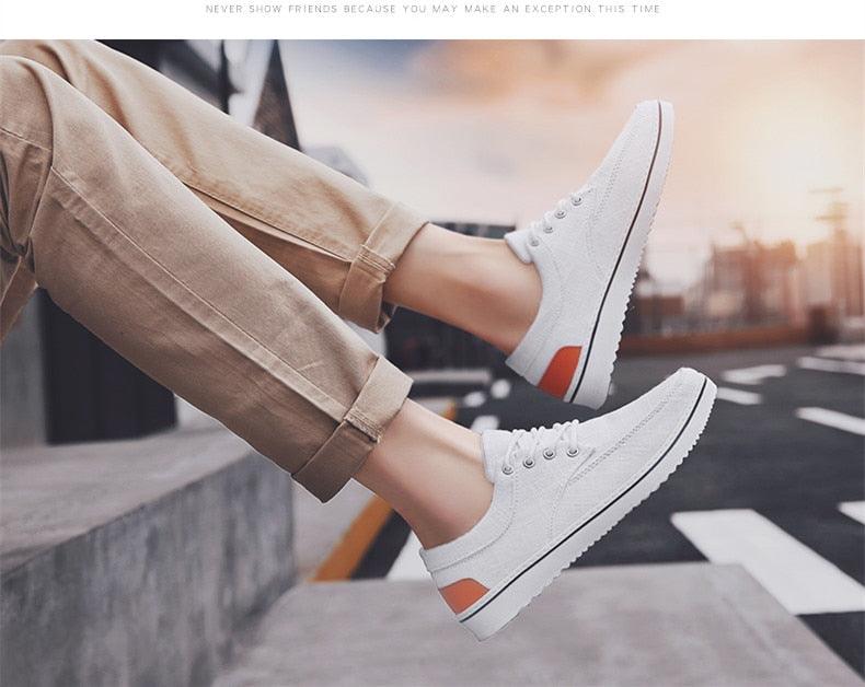 New Men's Flats High Quality Casual Shoes Handmade Shoes Casual Sports Flats Men Lightweight Comfortable Walking Shoes Outdoor Walking Sneakers For Mens