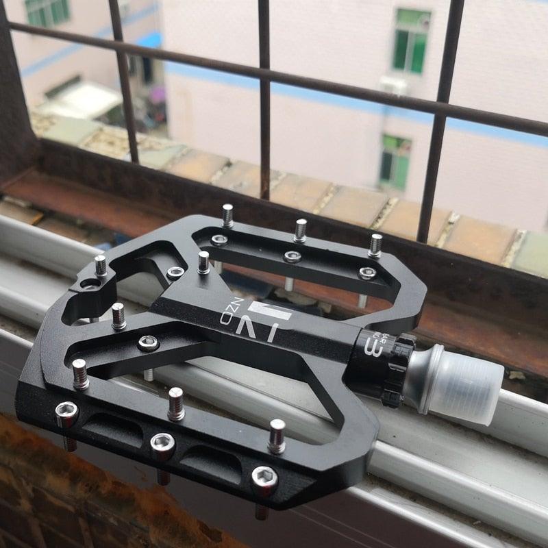 New Mountain Non-Slip Bike Pedals Platform Bicycle Flat Alloy Pedals 9/16 3 Bearings For Road Bikes Mountain Bike Pedals Flat Bicycle Pedals 9/16 Lightweight Road Bike Pedals Carbon Fiber Sealed Bearing Flat Pedals