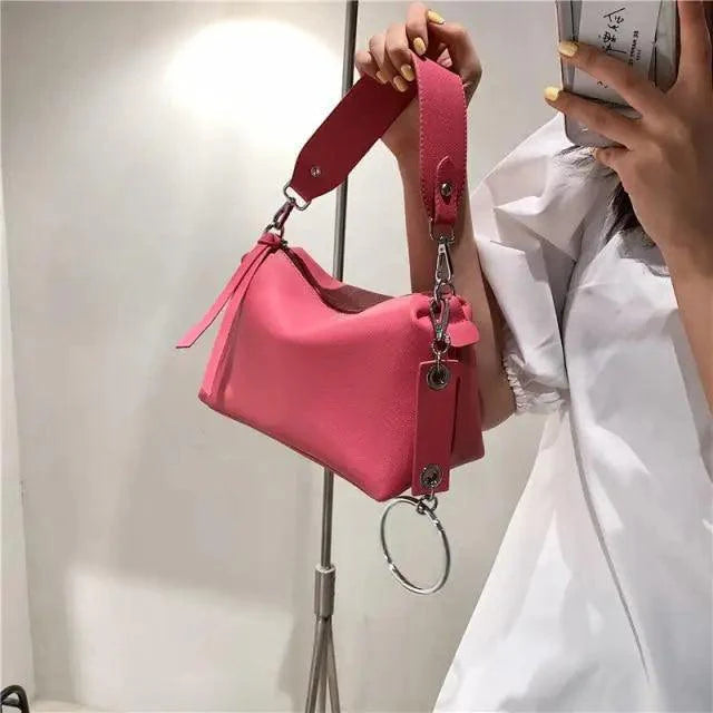 New PU Leather Shoulder Bag for Women Designer Wide Belt Handbags with Chain For Ladies