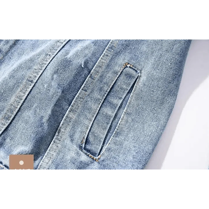 New Sizzling Women's Denim Jacket Fashionable Streetwear Letter Stylish Chic Printed Ripped Holes Jean Patchwork Jeans Female Coat