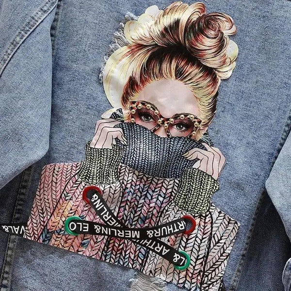 New Sizzling Women's Denim Jacket Fashionable Streetwear Letter Stylish Chic Printed Ripped Holes Jean Patchwork Jeans Female Coat