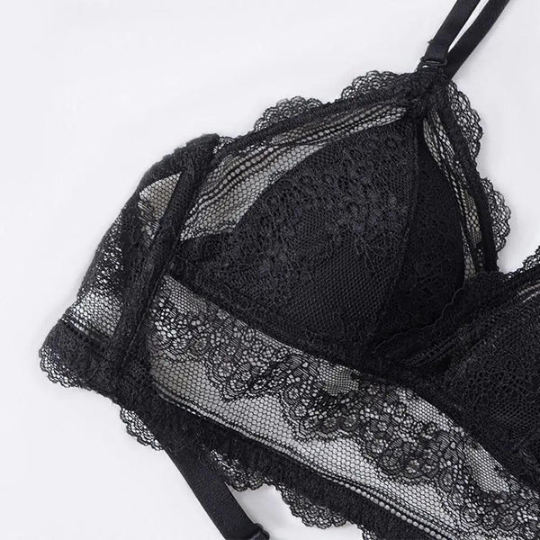 New Splendid French Style Lingerie Soft Bralette Deep V Lace Wireless Triangular Padded Cups Backless Bra