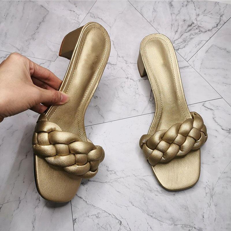 New Summer Square Heel Women Slides Weave Solid Woman Fashion Outdoor Modern Slippers Outdoor Square Open Toe Slides Cute Colorful Elegant Single Band Slip On Flat Sandals