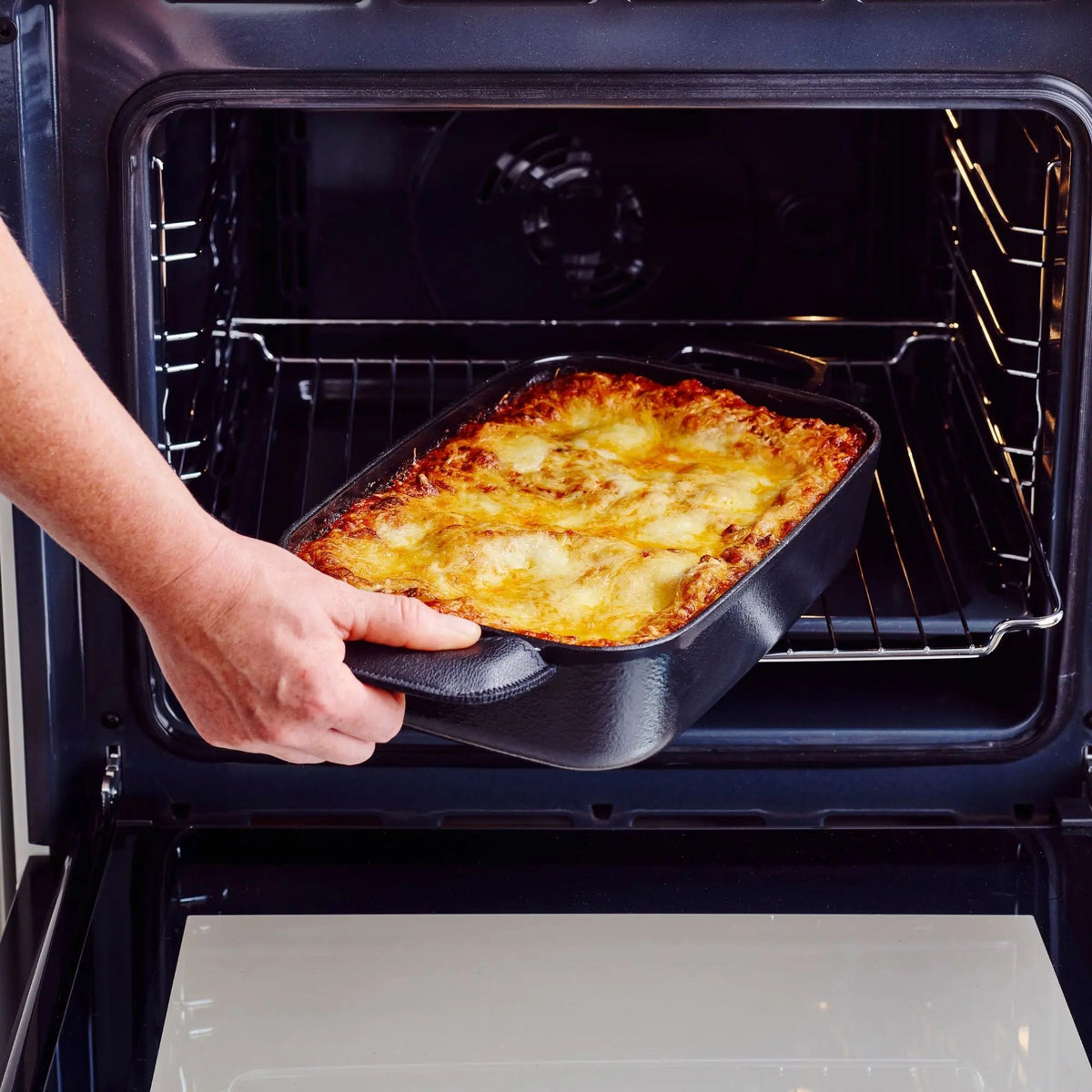 Enameled Cast Iron Roasting Pan, 12x8