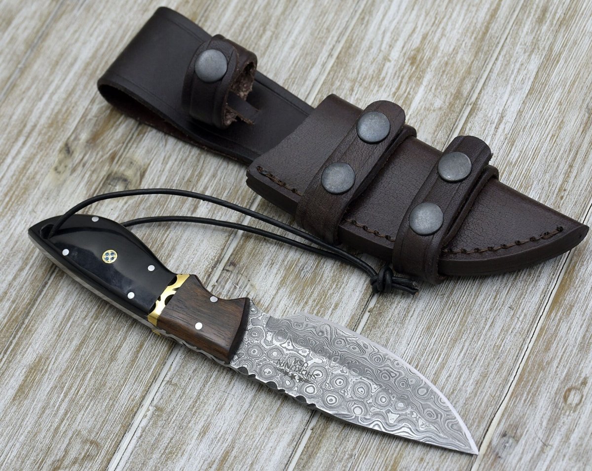 Oathkeeper Deer Skinning Knife with Horn & Rosewood Handle