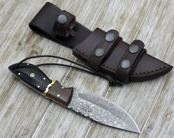 Oathkeeper Deer Skinning Knife with Horn & Rosewood Handle
