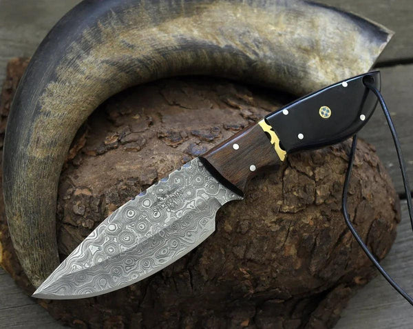 Oathkeeper Deer Skinning Knife with Horn & Rosewood Handle - Gifts for You 'n Me