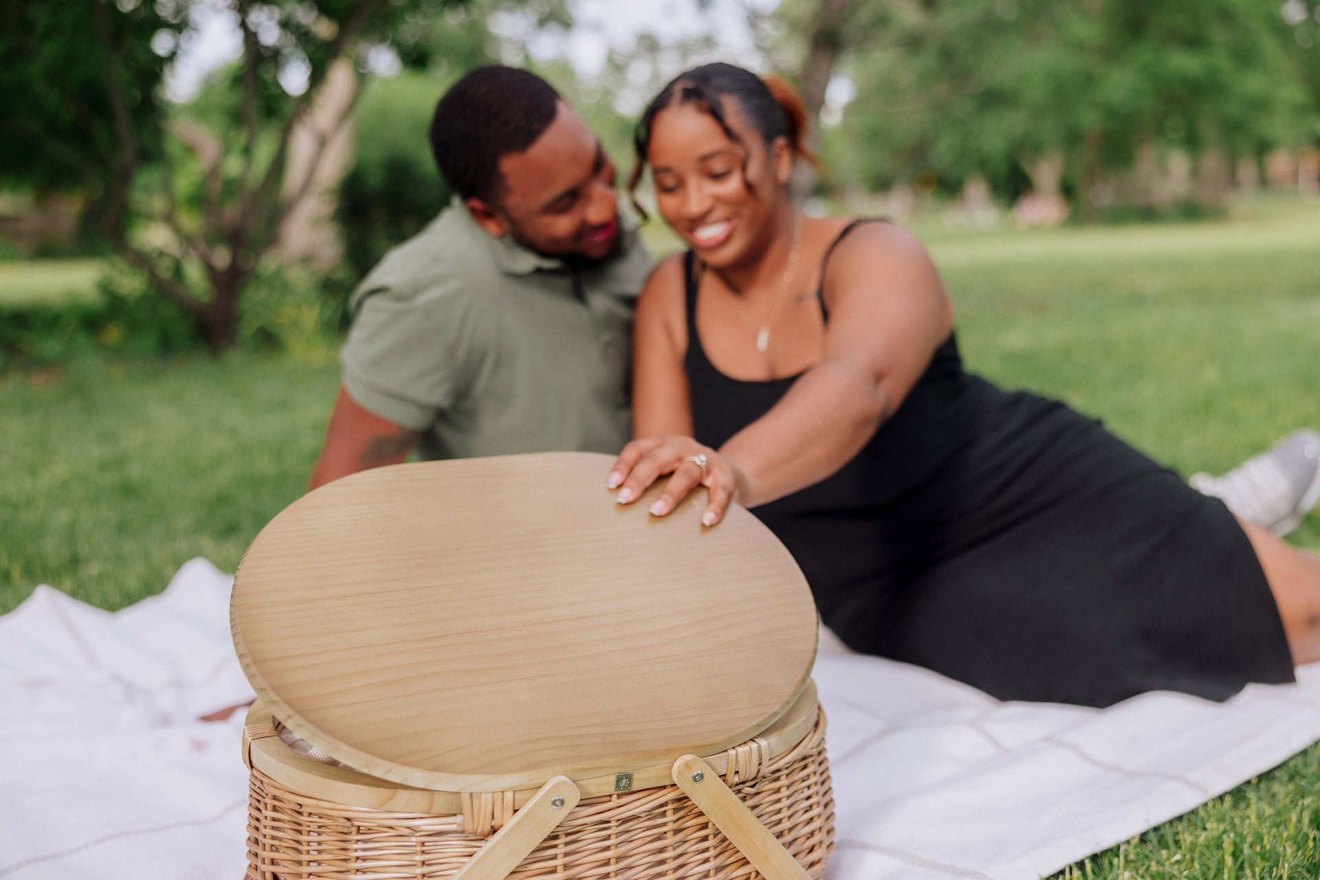Sequoia Picnic Basket