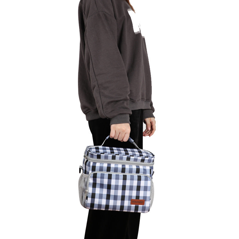 Outdoor new large capacity portable insulated lunch box bag portable office worker lunch bag