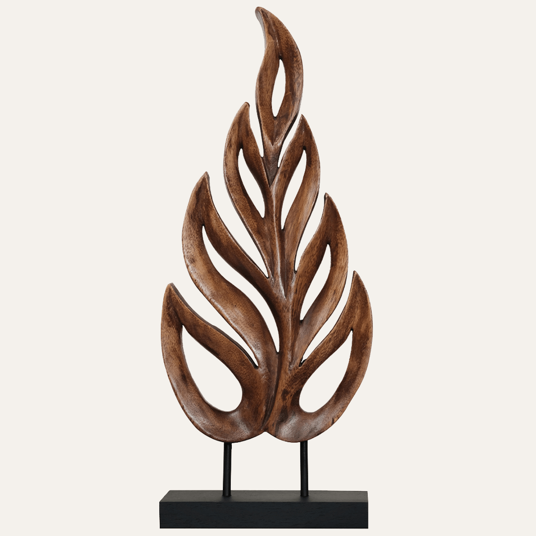 Wooden Leaf Sculpture – Madilyn, Medium