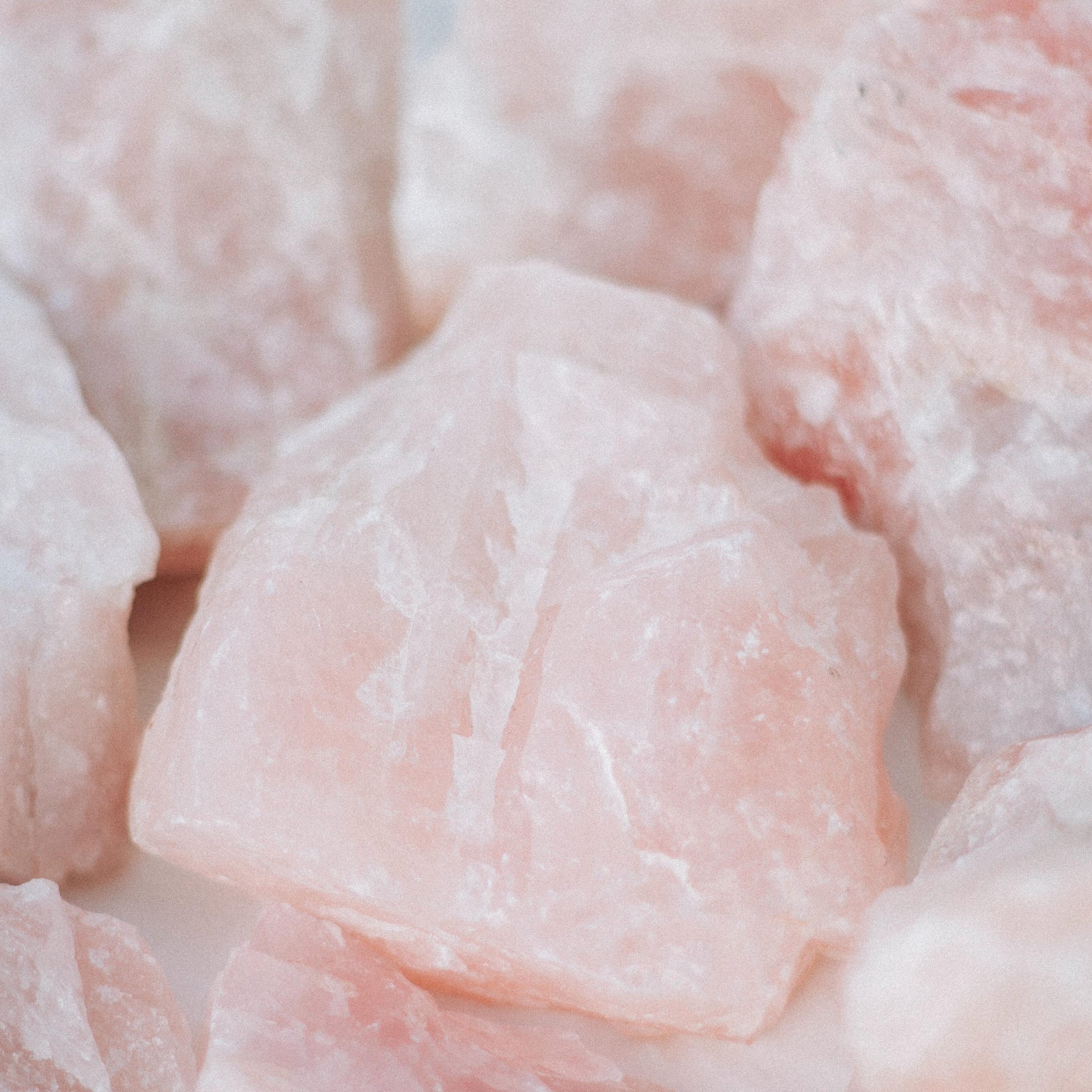 Blushing Rosé Gemstone Diffuser - Gifts for You 'n Me